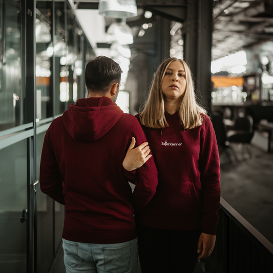 SEJERLÆNNER HOODIE / MODERN (m/w/d)